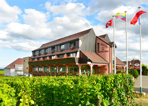 extérieur de l'hotel Le Ménestrel